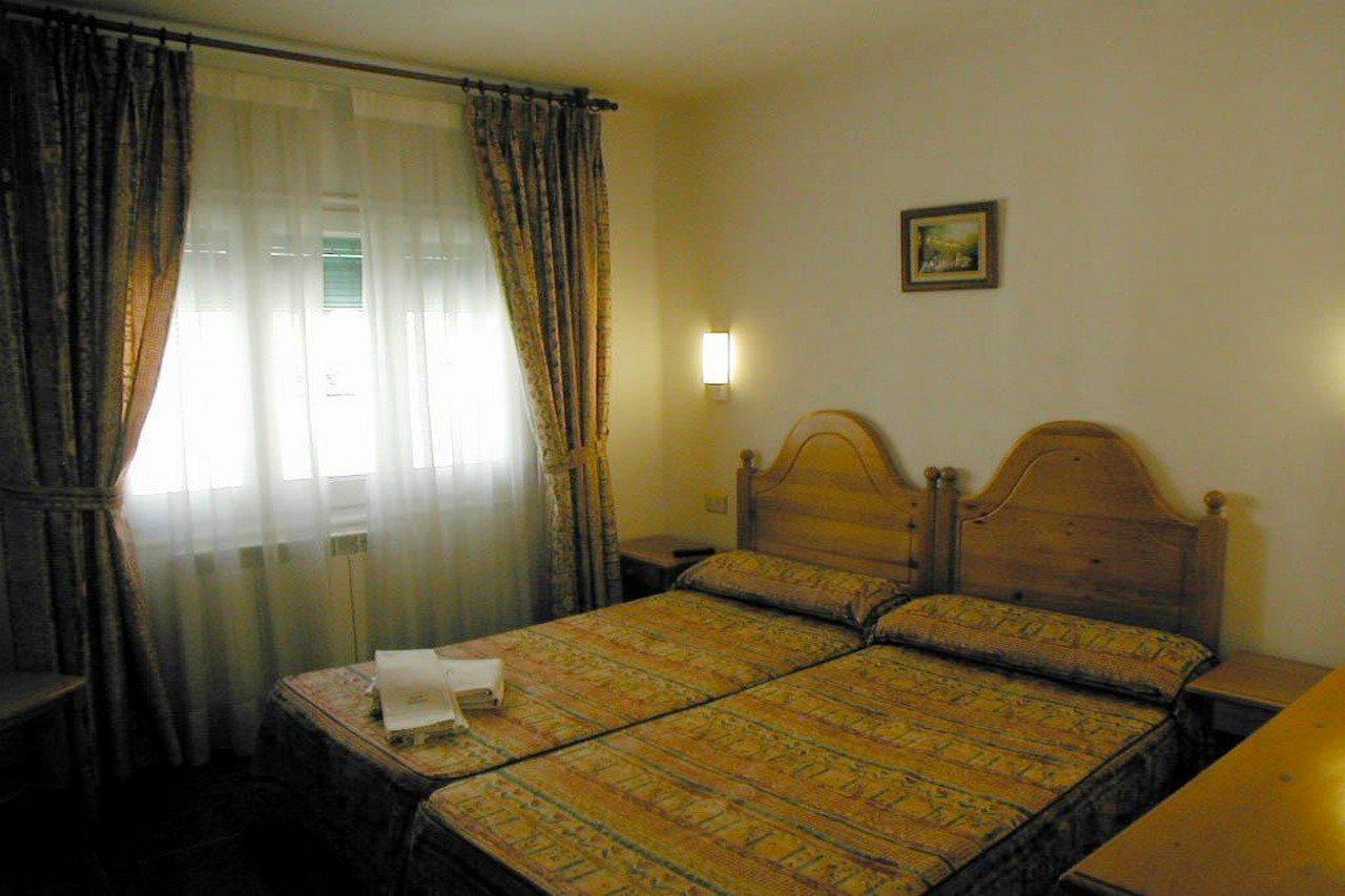 Gabarre Hotell Broto Exteriör bild