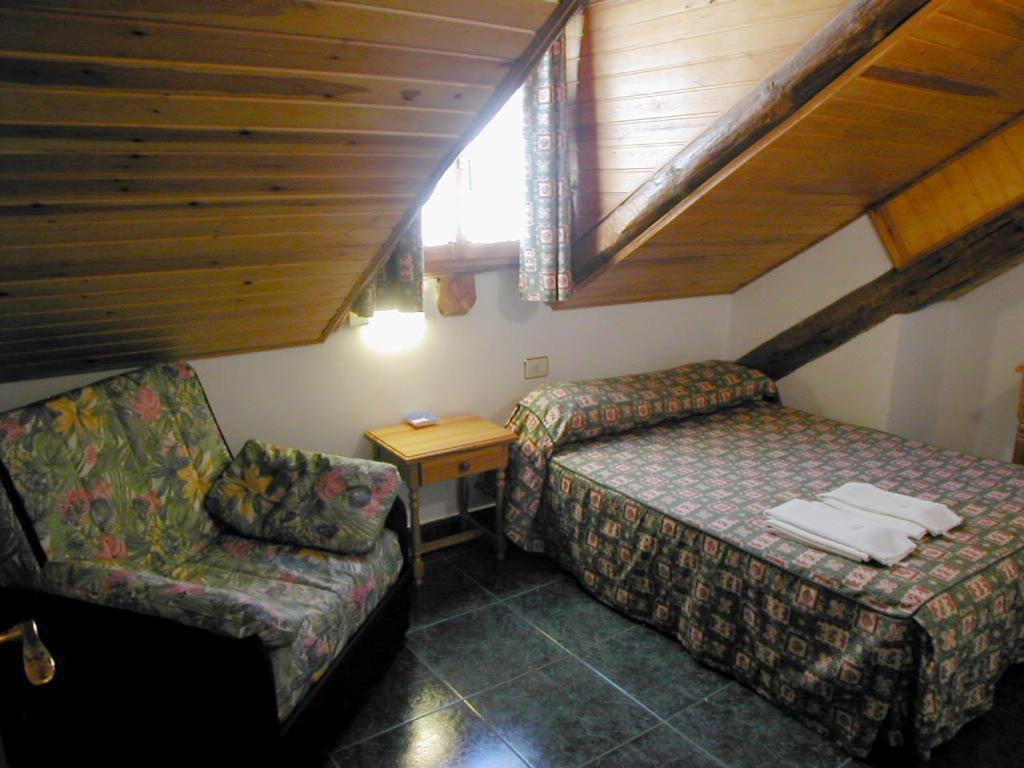 Gabarre Hotell Broto Rum bild